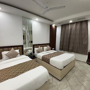 Luxury Triple Room